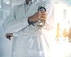 Как медицинското облекло влияе на доверието между лекар и пациент?