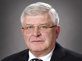 Днес Ананиев представя идеята за нов здравен модел