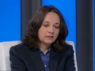 Жени Начева: Няма да има селектиране на пациенти