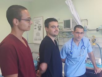 Студенти помагат в Спешното на УМБАЛ Бургас през лятото