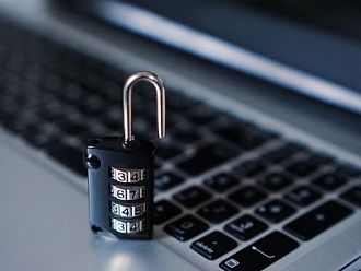 Болниците да вземат спешни мерки за информационната сигурност