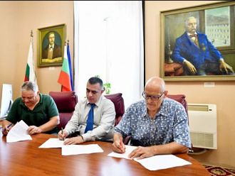 Увеличават заплатите на медицинските специалисти в Сливен