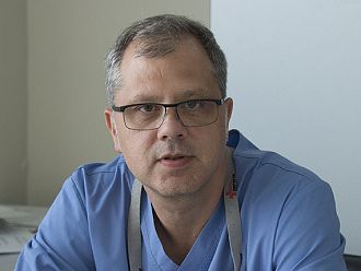 Доц. Иван Василевски: Специализантите са целият ни капитал в „Пирогов“