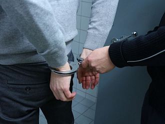 Задържаха четирима души за трафик на бъбреци