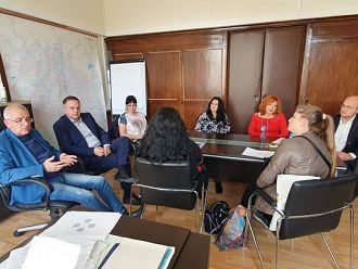 Шестима студенти по „Здравни грижи“ кандидатстваха по програмата на Столична община