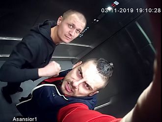 Вандали рушат асансьора в МБАЛ „Св. Анна“ във Варна