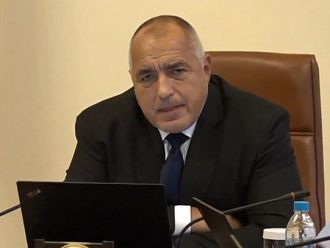 Борисов поиска да се отстранят директорите на болниците, свързани с починалото дете