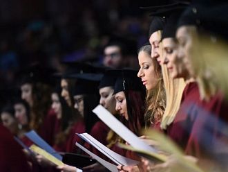 Шест млади лекари, абсолвенти на МУ–София - със „Златен Хипократ“