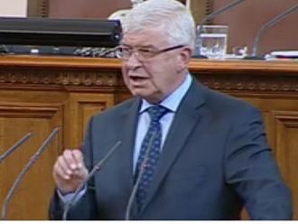 Министър Ананиев: Взети са мерки за недопускане на разпространение на коронавирус у нас