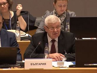 Министър Ананиев: Една от целите ни е да внесем успокоение относно коронавируса