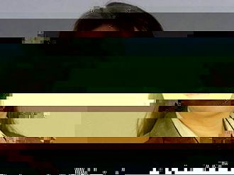 Министър Сачева: Протестът на сестрите е политически, зад тях стои опозицията