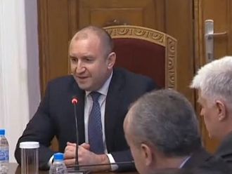 Президентът и синдикатите обсъдиха мерките за излизане от кризата