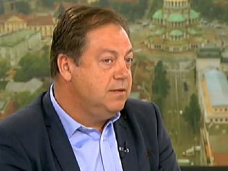 Д-р Маджаров: Медицинският персонал трябва да бъде компенсиран финансово