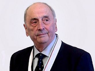 Поклонението пред проф. Драган Бобев е утре