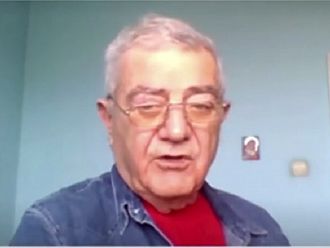 Стефан Цанев: Когато днес лекарите говорят, политиците трябва да мълчат