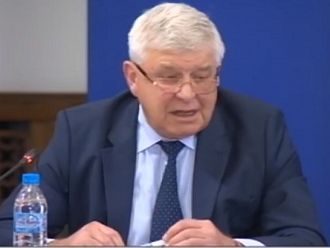 Ананиев: Електронната здравна система ще е готова до ноември