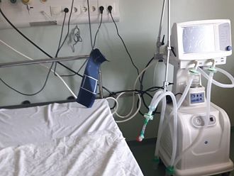 Монтираха дарените респиратори в УМБАЛ-Бургас