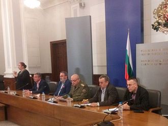 От следващата седмица се възобновяват женските и детските консултации