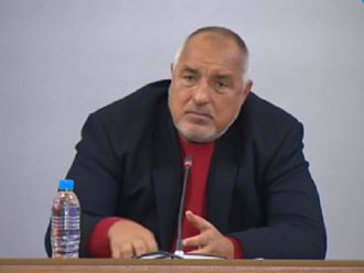 Премиерът: От следващата седмица проблемът ще е с медицинските работници