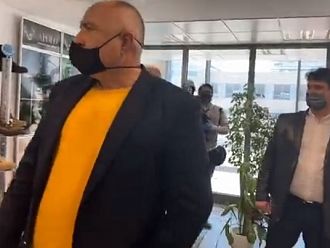 Борисов: Да се зададе въпрос, че има медик без облекло, просто ме взривява