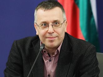 69 нови случаи на коронавирус у нас, още 9 медици (Обновена)