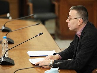 65 са новозаразените с COVID-19 лица в България