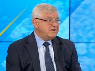 Министърът: Промяната в модела на финансиране на системата ще стане след епидемичната обстановка