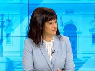 Д-р Даниела Дариткова: Трябва да се анализират причините за големия брой заразени медици на места