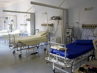  221 са хоспитализираните с COVID в София, 15 са в интензивни отделения