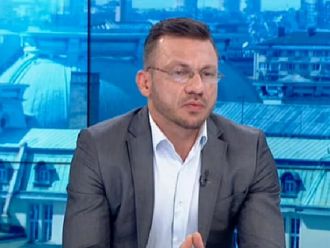 Д-р Хасърджиев: Системата ни не е готова да се справи с голям наплив от пациенти