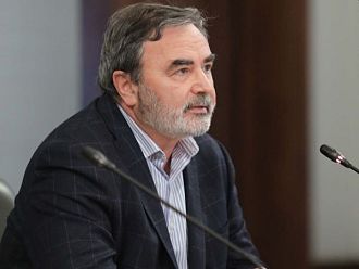 Доц. Кунчев: Европа не може да ползва руската ваксина заради почти липсващата трета фаза доказване на безопасност