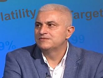 Проф. Търнев: Наредбата за здравните медиатори поставя бариера пред произволните назначения