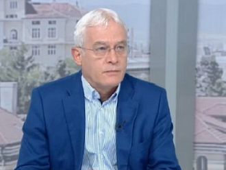 Проф. Салчев: 4,453 млн. лв. е платила Касата за лечение на COVID-пациенти до момента