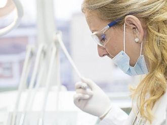 Публикуваха етичните правила за професионалистите по здравни грижи