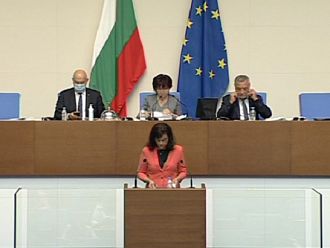 Депутатите приеха промените в ЗЛЗ и Закона за съсловните организации