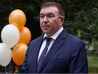 Проф. Ангелов: Бием се с невидим враг, а тази битка се печели само с единение