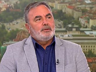 Доц. Кунчев: Ако се наложи, може да наложим ограничения на възрастните хора