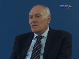 Проф. Константинов: COVID се предава както по въздушно-капков, така и по фекално-орален път