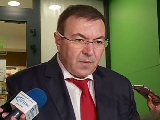 Нови ограничения за пазаруване в магазини и аптеки (Обновена)