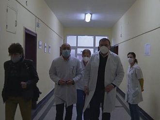 Министърът: Капацитетът на МБАЛ-Шумен към момента е запълнен