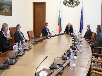 НОЩ с резерви по отношение на масовото тестване за COVID