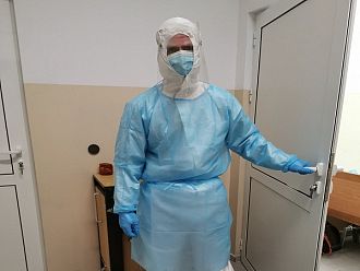 Треньорът по джудо Иван Вакарелски отново доброволец в МБАЛ-Пазарджик