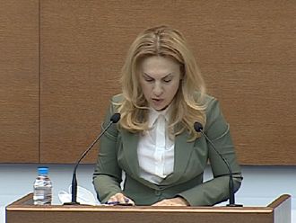 Вицепремиерът Николова: Лечебните заведения са изключени от анализа по ЗПП
