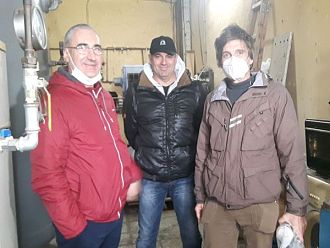 Само за 9 дни група приятели изградиха нова кислородна инсталация за COVID-болните в УМБАЛ Бургас