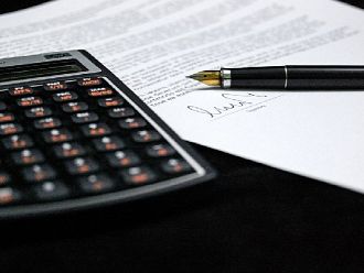 Касата изплати допълнителните пари на работещите в извънболничната помощ