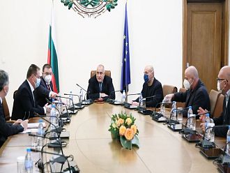 По-добра комуникация с Касата и подкрепа за медиците обсъди БЛС с премиера