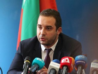 Богдан Кирилов: На 27-ми декември стартираме имунизацията срещу COVID