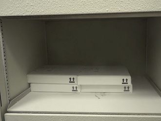 Първите ваксини срещу COVID-19 пристигнаха у нас