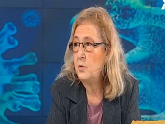 Проф. Кожухарова: 2023 г. ще знаем епидемиологичната ефективност от ваксините