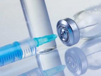 Pfizer очаква резултати от изпитвания на ваксината при деца над 12 г. до края на март 